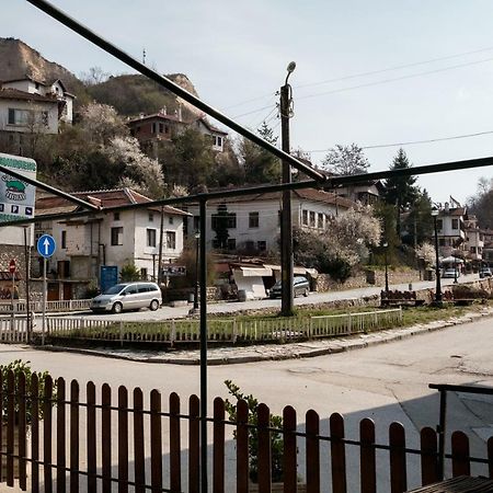Комплекс Стария Чинар メルニック エクステリア 写真